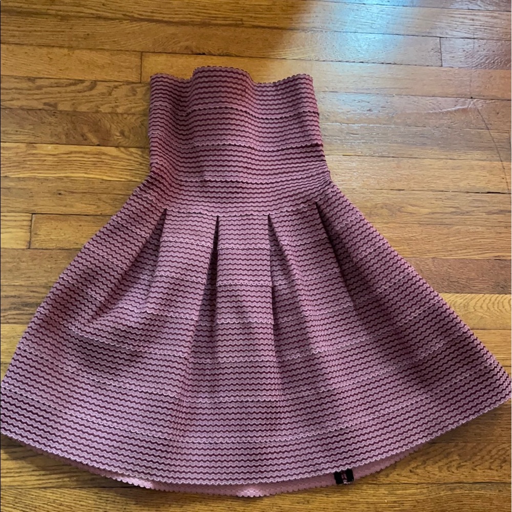 Strapless bondage dress! Never worn good condition - Picture 4 of 4